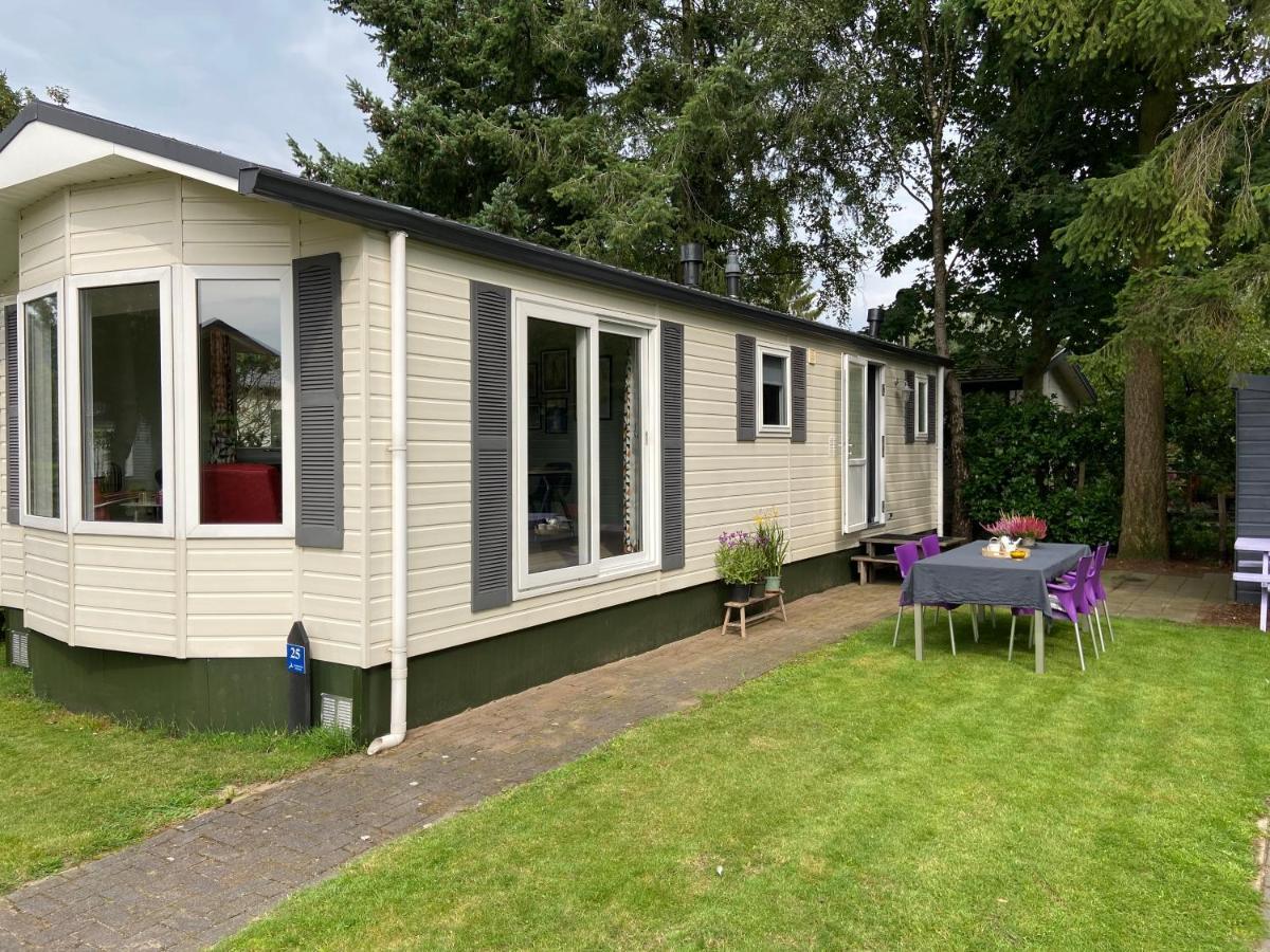 Ruim En Modern Chalet In De Veluwse Bossen Putten Kültér fotó