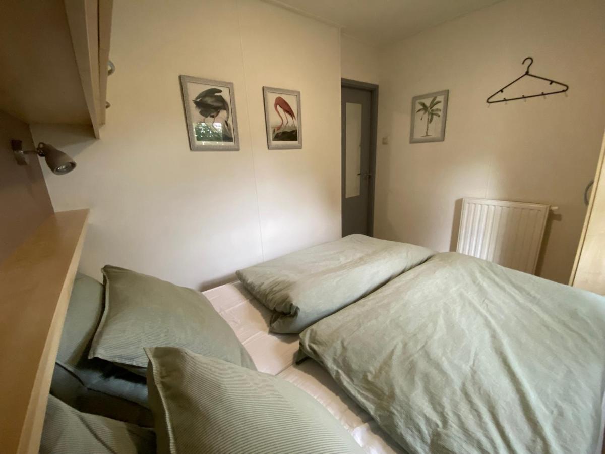 Ruim En Modern Chalet In De Veluwse Bossen Putten Kültér fotó